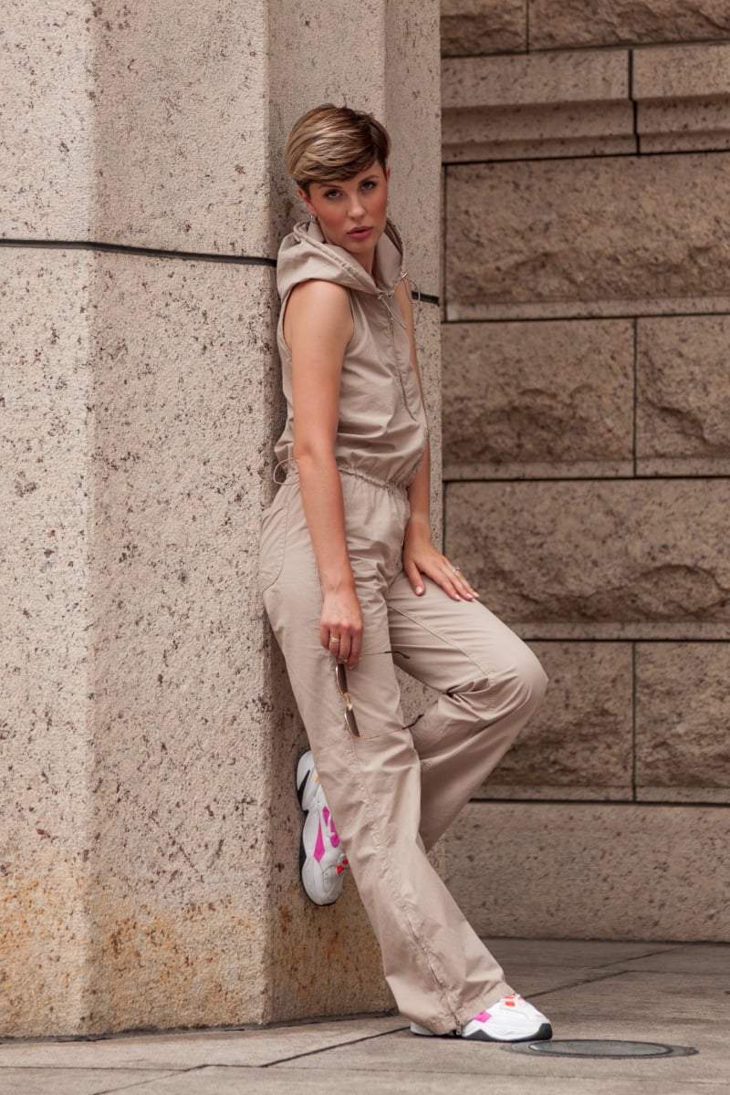 Shanghai downtown minimalistic photography of a beautiful woman AlCl19