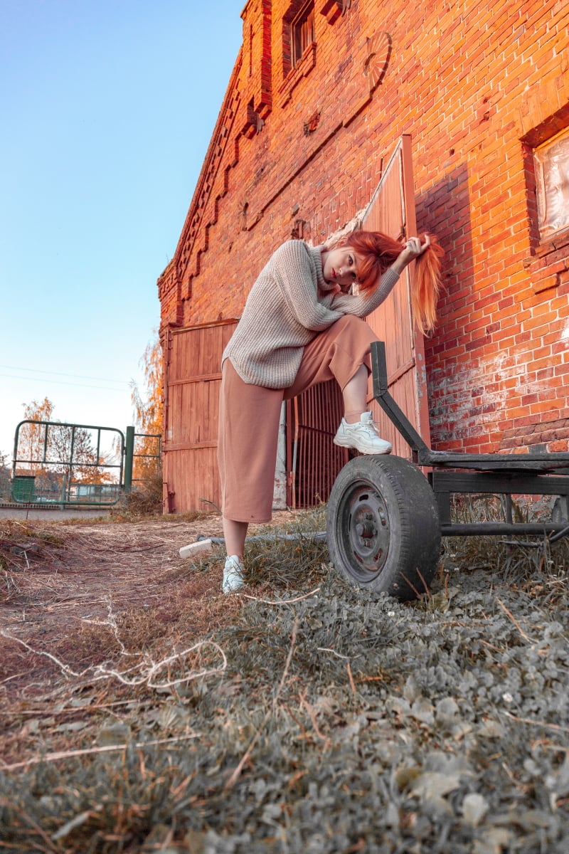 Girl Outdoor Photosession NF29