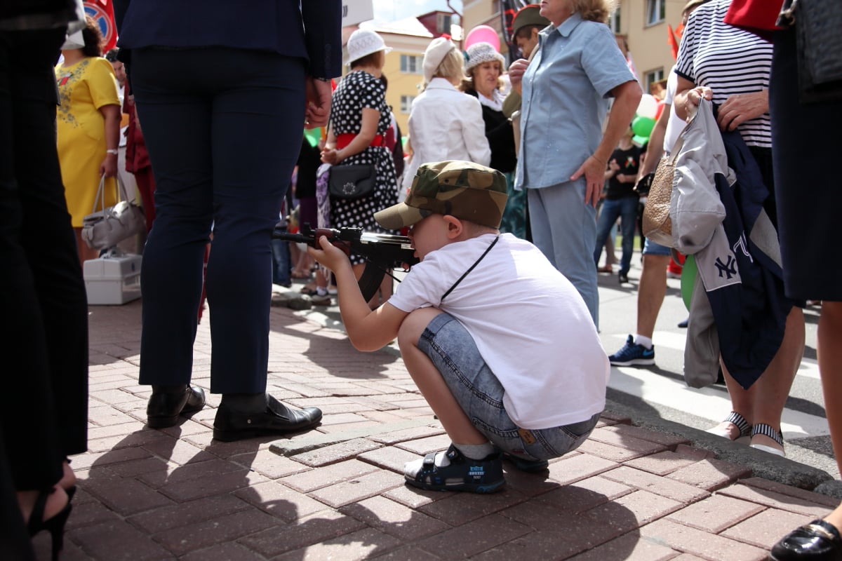 Editorial Reportage Photography May03